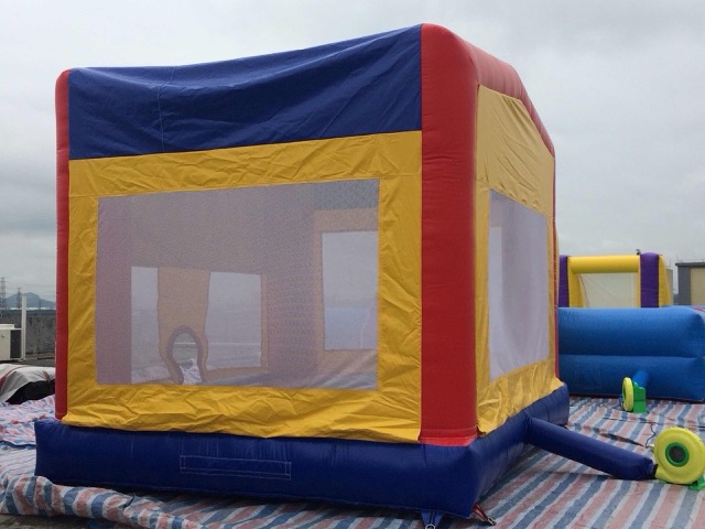 精灵派对充气跳床