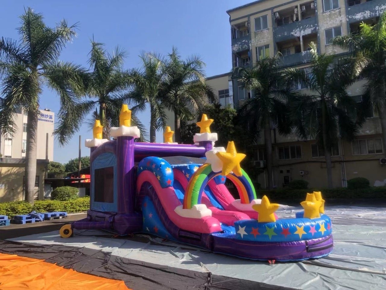 独角兽城堡出售