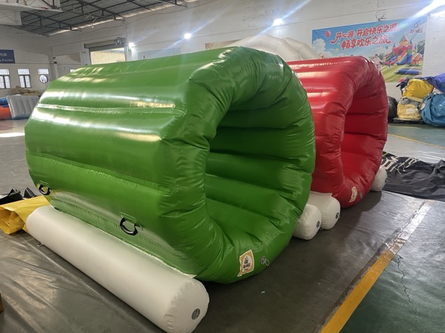 团建拓展翻滚筒道具