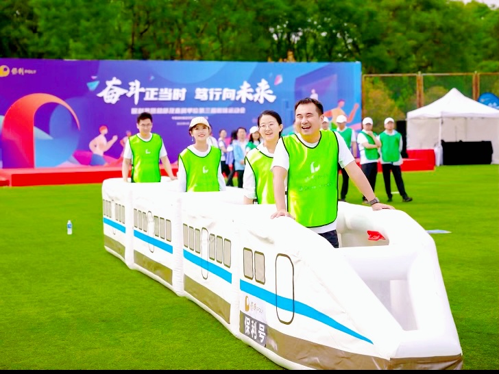 充气游戏超级爆炸机出租出售