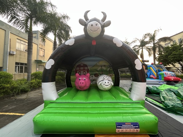 萌牛农场充气蹦床出售