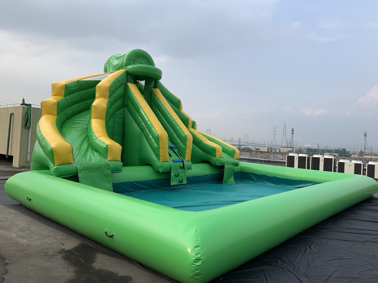 丛林水滑梯泳池组合出售