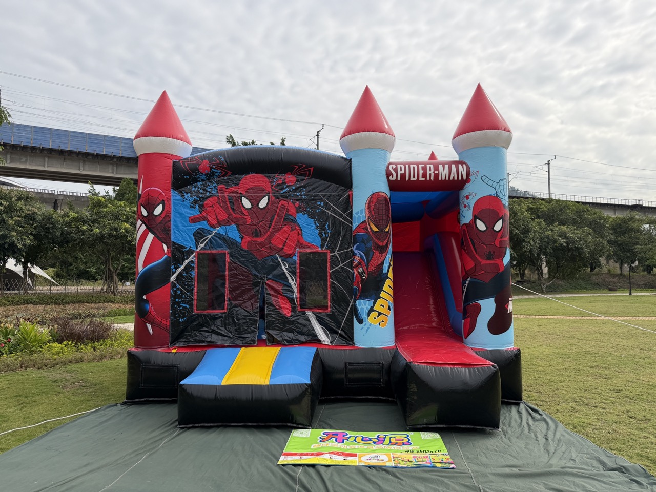 20平方米蜘蛛侠充气城堡出租出售
